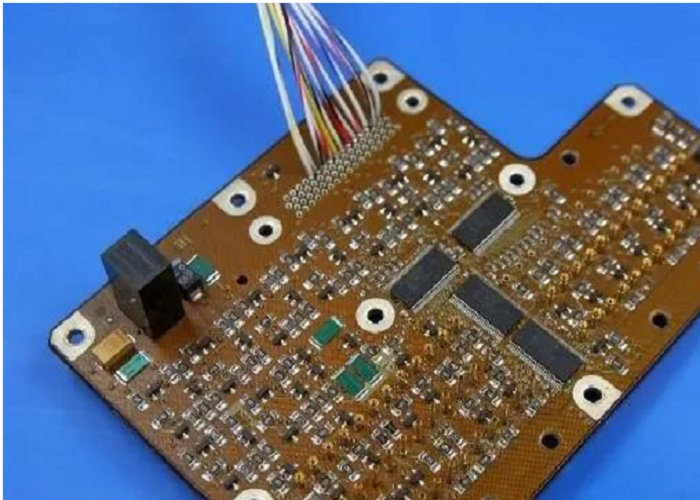 重磅：天下首块10层3D打印PCB电路板降生
